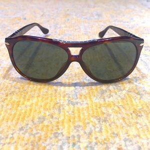 Persol, Roadster Edition Sunglasses. Unisex.